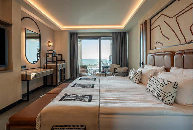 Family Swim Up Suite